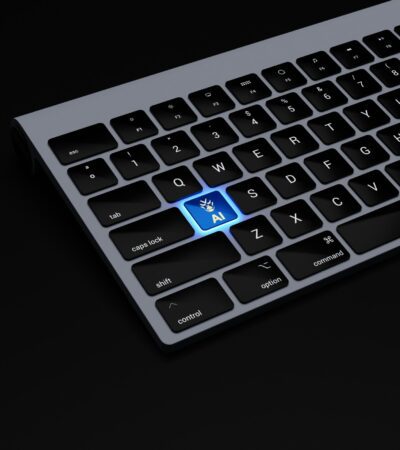 7 Great Examples of How AI is Helping Small Businesses