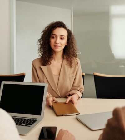 From Offer Letter to First Login: How IT Makes New Hire Setup Easy